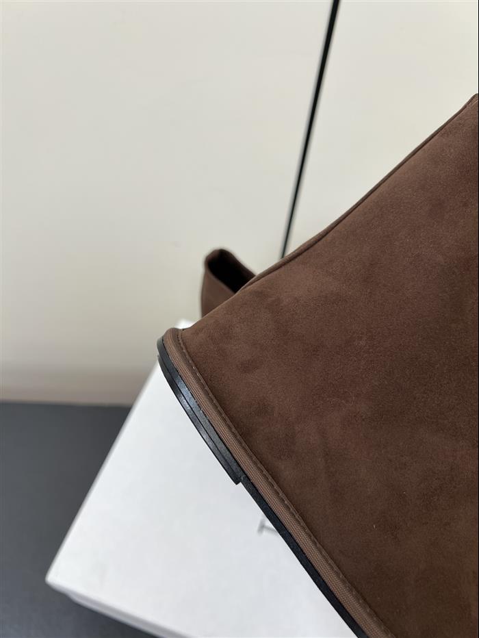 20251128173233653 310